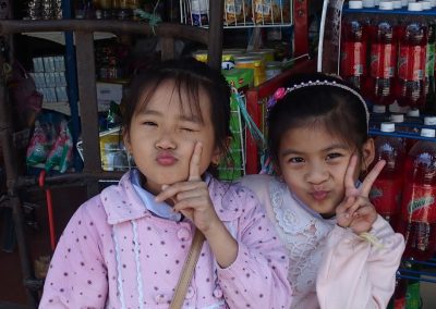 Fillettes malicieuses Laos